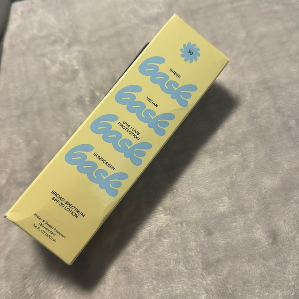 NEW - Bask SPF 30 Sheer Moisturizing Sunscreen Lotion 3.4oz Travel Size